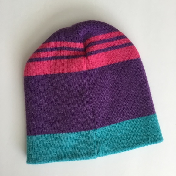 Doc McStuffins Disney Girl’s Knit Beanie Hat Size OSFM - Picture 2 of 4